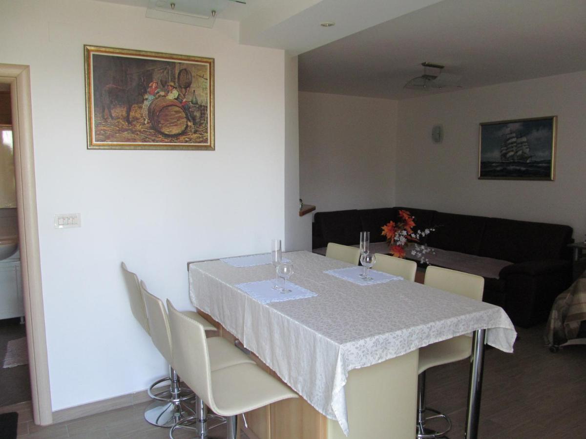 Apartment Kutlesa Volosko Eksteriør billede